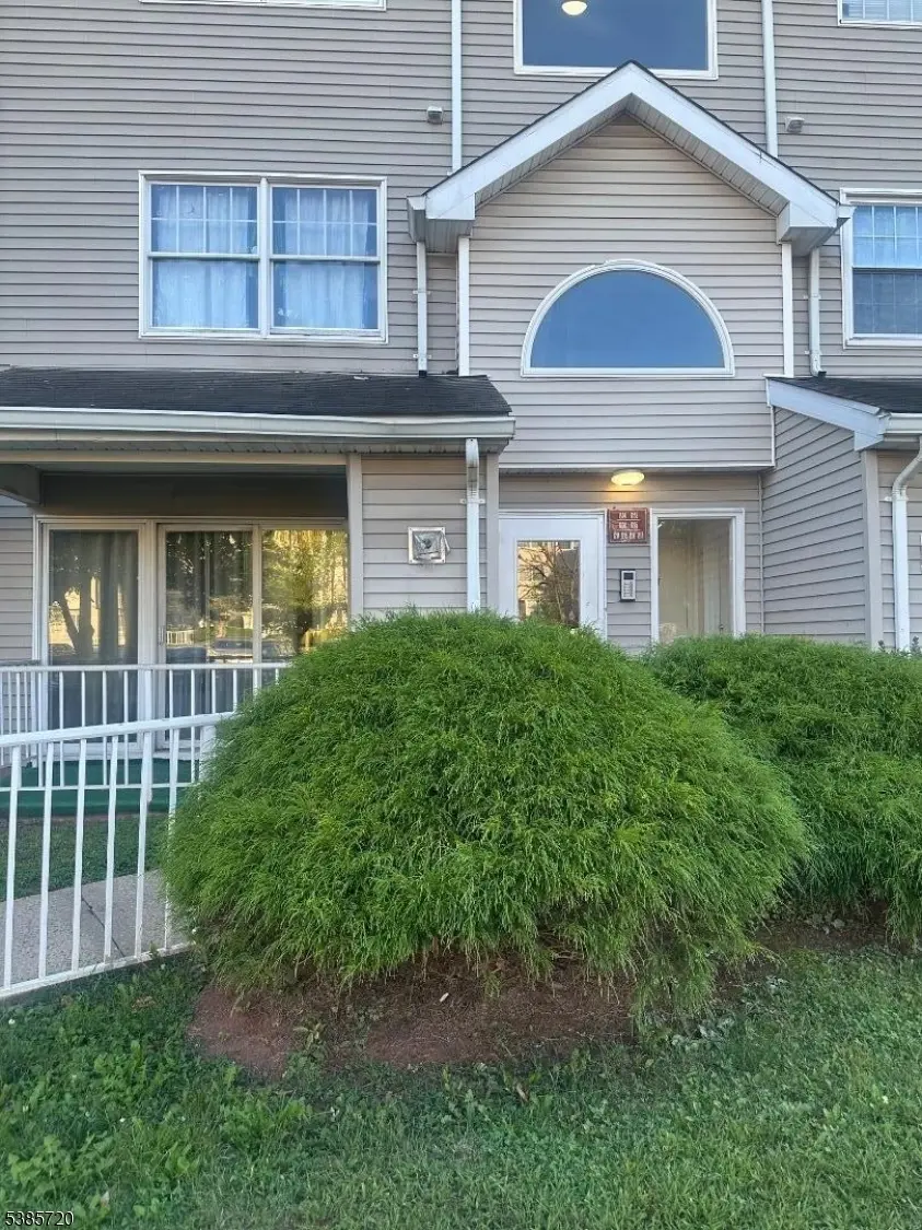 New Brunswick City, NJ 08901,1215 Edpas Rd