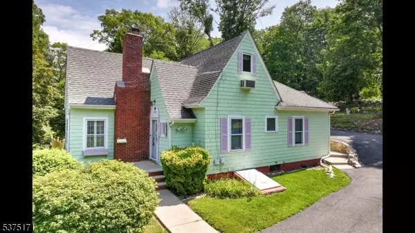 103 Woodside Ave, Newton Town, NJ 07860