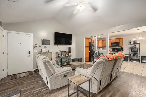 Holland, MI 49424,3042 W Crystal Waters DR #8