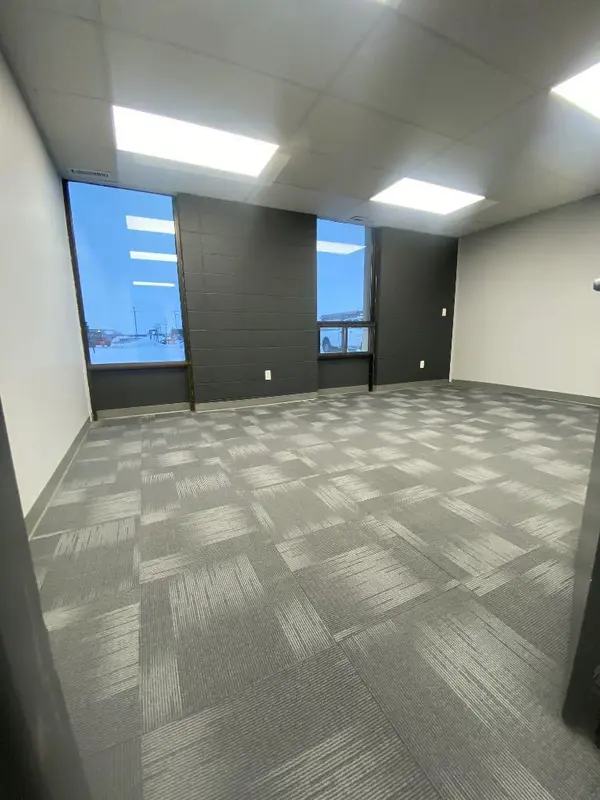 Grande Prairie, AB T8V 5L4,8439 111A ST #103