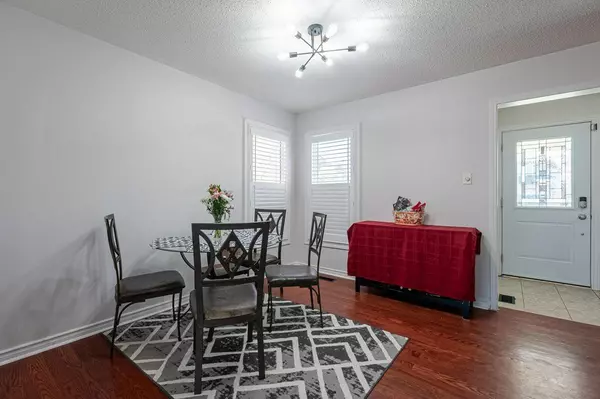 New Tecumseth, ON L9R 0B4,19 Callander CRES