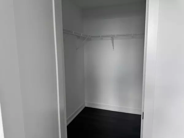 Toronto W07, ON M6N 1K8,801 The Queensway N/A #617