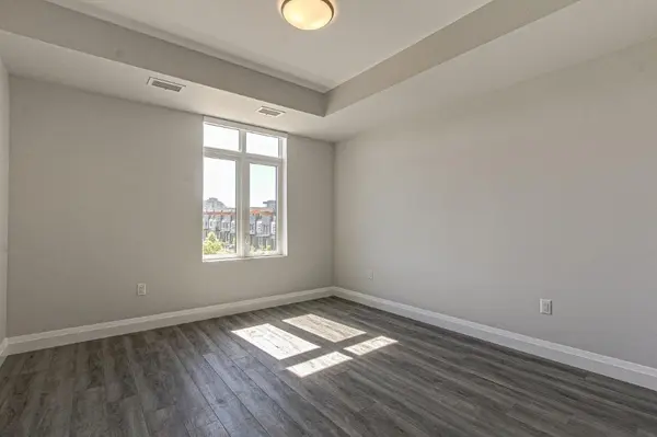 London North, ON N6G 3X6,200 Callaway RD #313