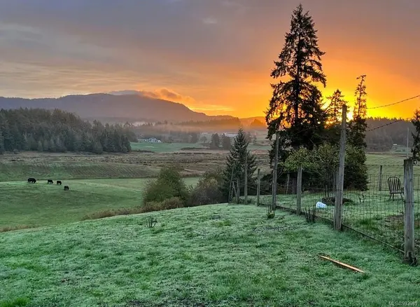 Duncan, BC V9L 6A6,7087 Mays Rd