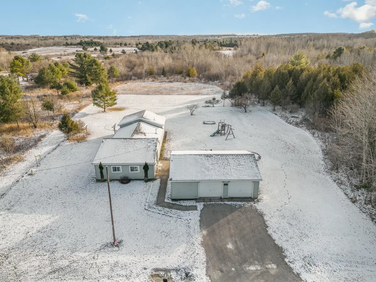 3247 N 7th, Onaway, MI 49765