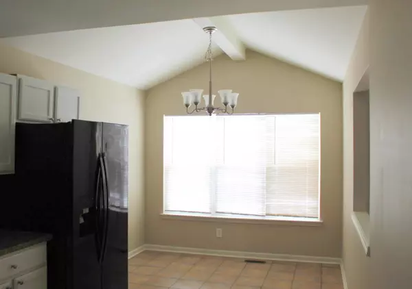 Davison, MI 48423,734 Natalia DR