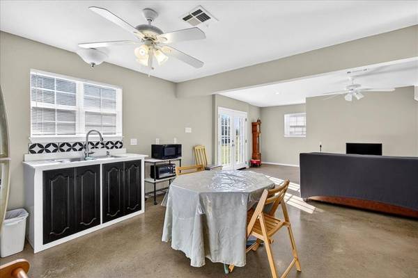 Eustace, TX 75124,1603 Vz County Road 2908