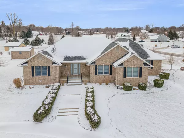 Ithaca, MI 48847,616 Leeward CT