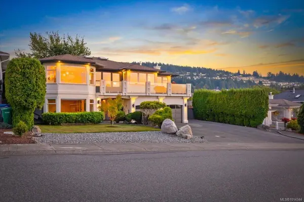 Nanaimo, BC V9V 1L6,5079 Vista View Cres