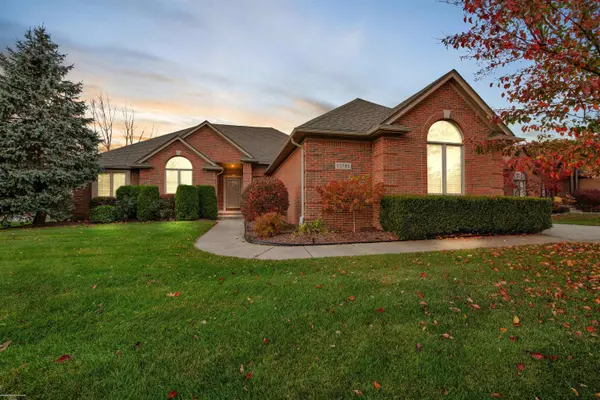 Shelby Twp, MI 48315,13785 Blue Beech LN