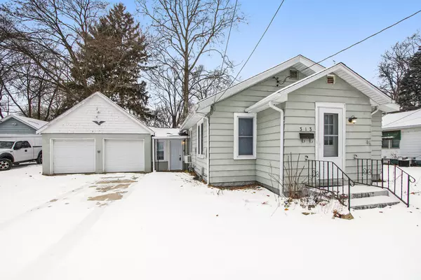 Buchanan, MI 49107,313 Chippewa ST