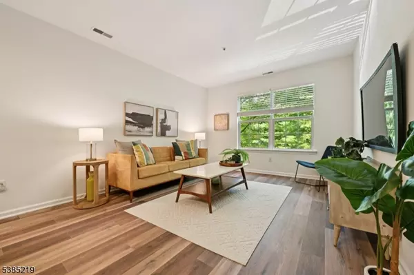 Mount Arlington Boro, NJ 07856,44 Spruce Ter #44