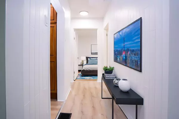 London East, ON N5W 4Y6,383 Edmonton ST