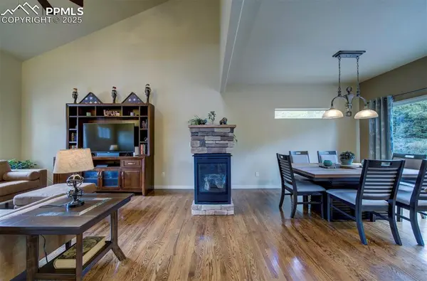 5571 Majestic DR, Colorado Springs, CO 80919