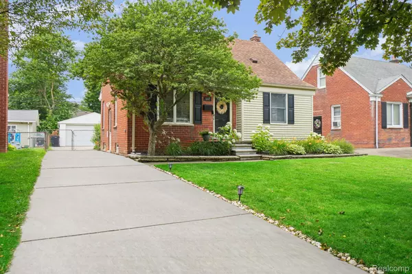 Royal Oak, MI 48073,3107 N Blair AVE