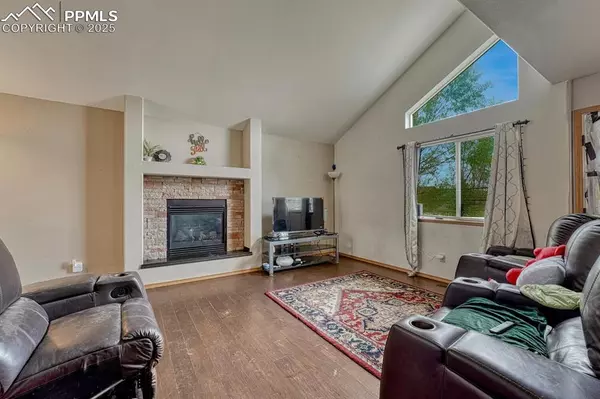 Colorado Springs, CO 80951,8042 Parsonage LN