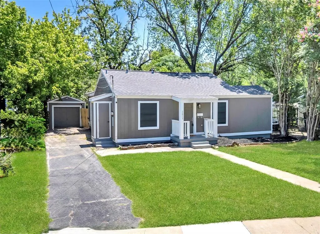 Fort Worth, TX 76112,2813 Hunter Street