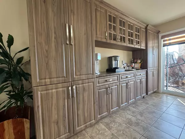 Timmins, ON P4P 0A3,55 Brian Romain DR