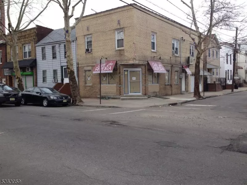 Newark City, NJ 07105,241 Adams St