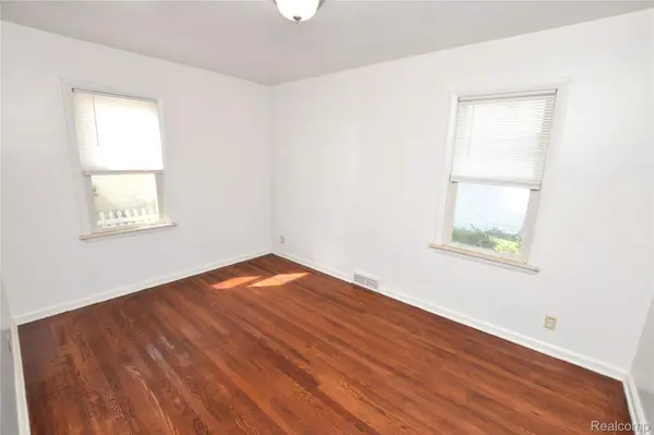 Flint, MI 48503,2131 Windemere AVE