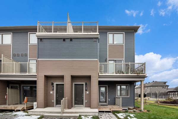 57 Dashing Private, Orleans - Cumberland And Area, ON K4A 5S7