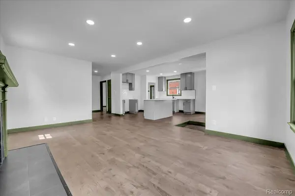 Detroit, MI 48227,15455 Lindsay St