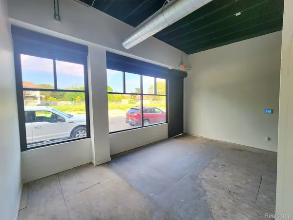 8045 #2 Linwood ST, MI 48206