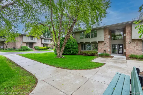 Bloomfield Hills, MI 48304,340 Concord