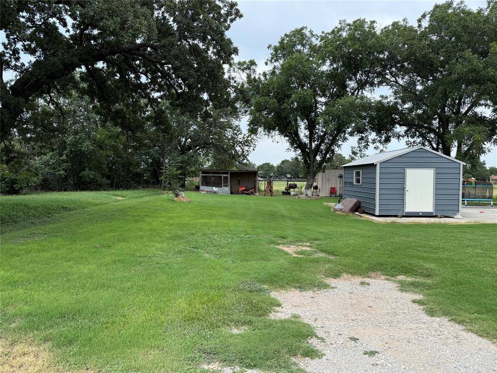 Bangs, TX 76823,102 E Pecan Street