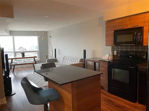 Toronto E07, ON M1S 0G4,135 Village Green SQ #2416