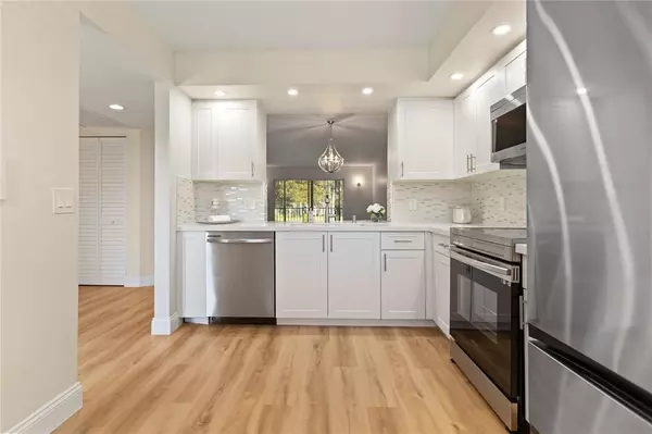 Pembroke Pines, FL 33027,1501 SW 131st Way #211P