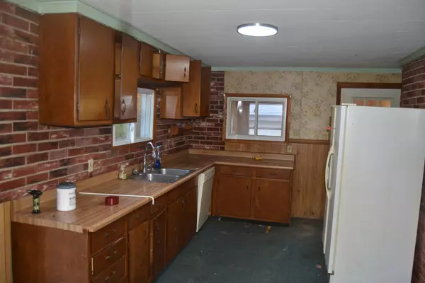 Grayling, MI 49738,7848 W 5 Mile RD