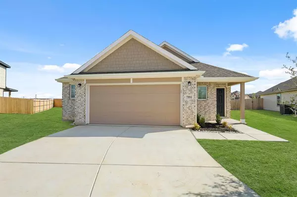 Fort Worth, TX 76036,7004 Trestle Street