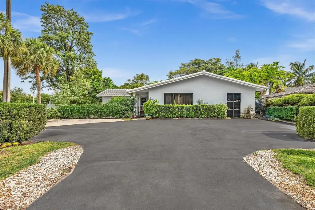 Coral Springs, FL 33065,3741 Riverside Dr