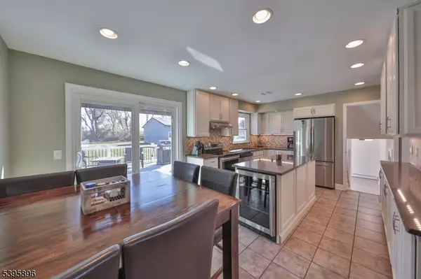 East Amwell Twp., NJ 08551,112 Old York Rd