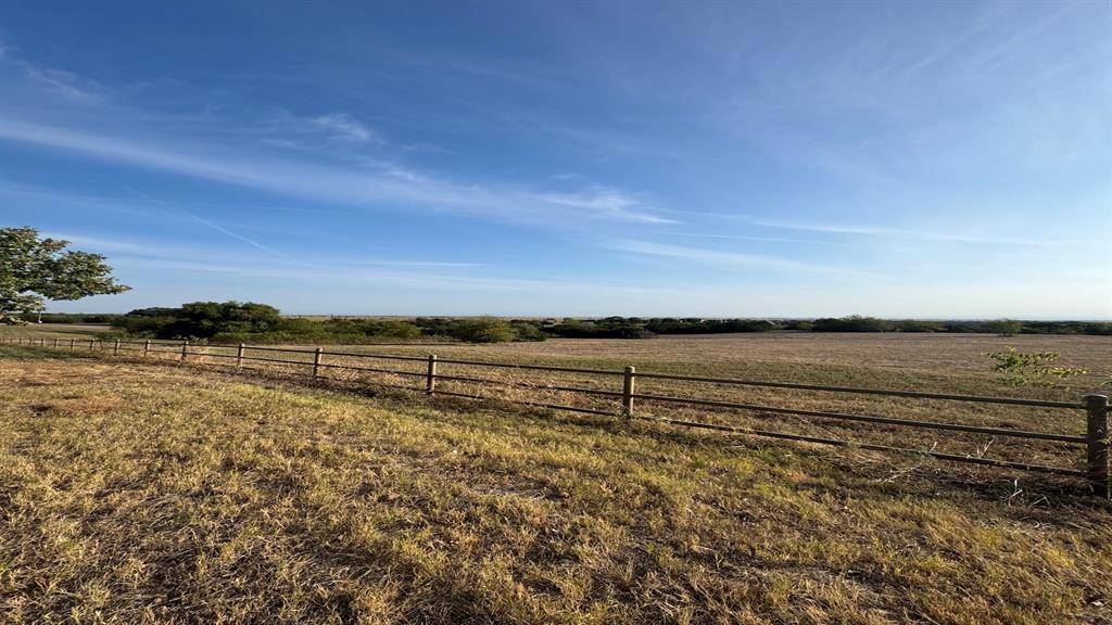 8420 Southern Hills, Cleburne, TX 76093