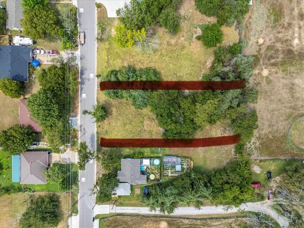 Weatherford, TX 76086,305 E Hickory Lane