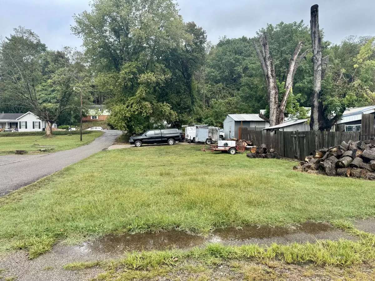 Syracuse, OH 45779,N 3rd Street