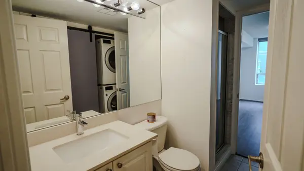 Toronto C10, ON M4P 3J2,188 Redpath AVE #408