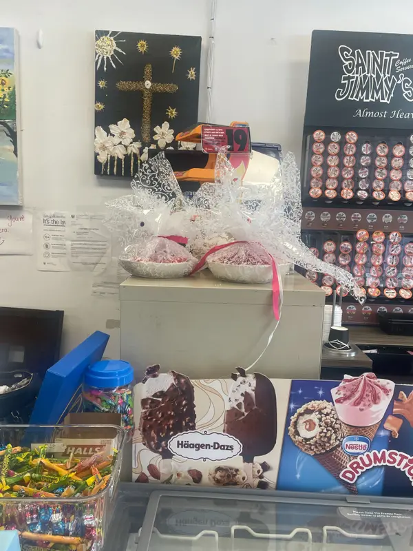 Cambridge, ON N1R 1W6,174 Main ST