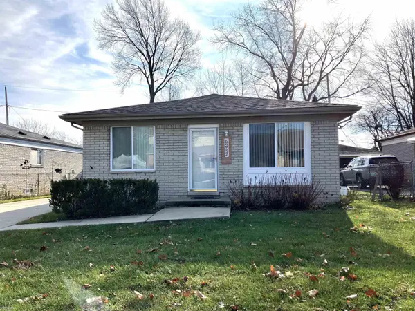 22424 Milner,  Saint Clair Shores,  MI 48081