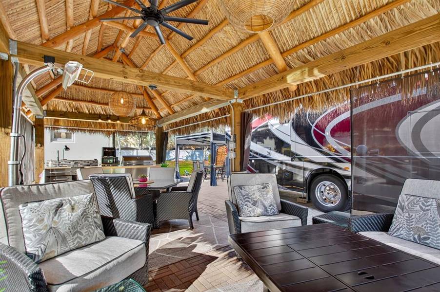 6 S Cortez Dr #6, Margate, FL 33068