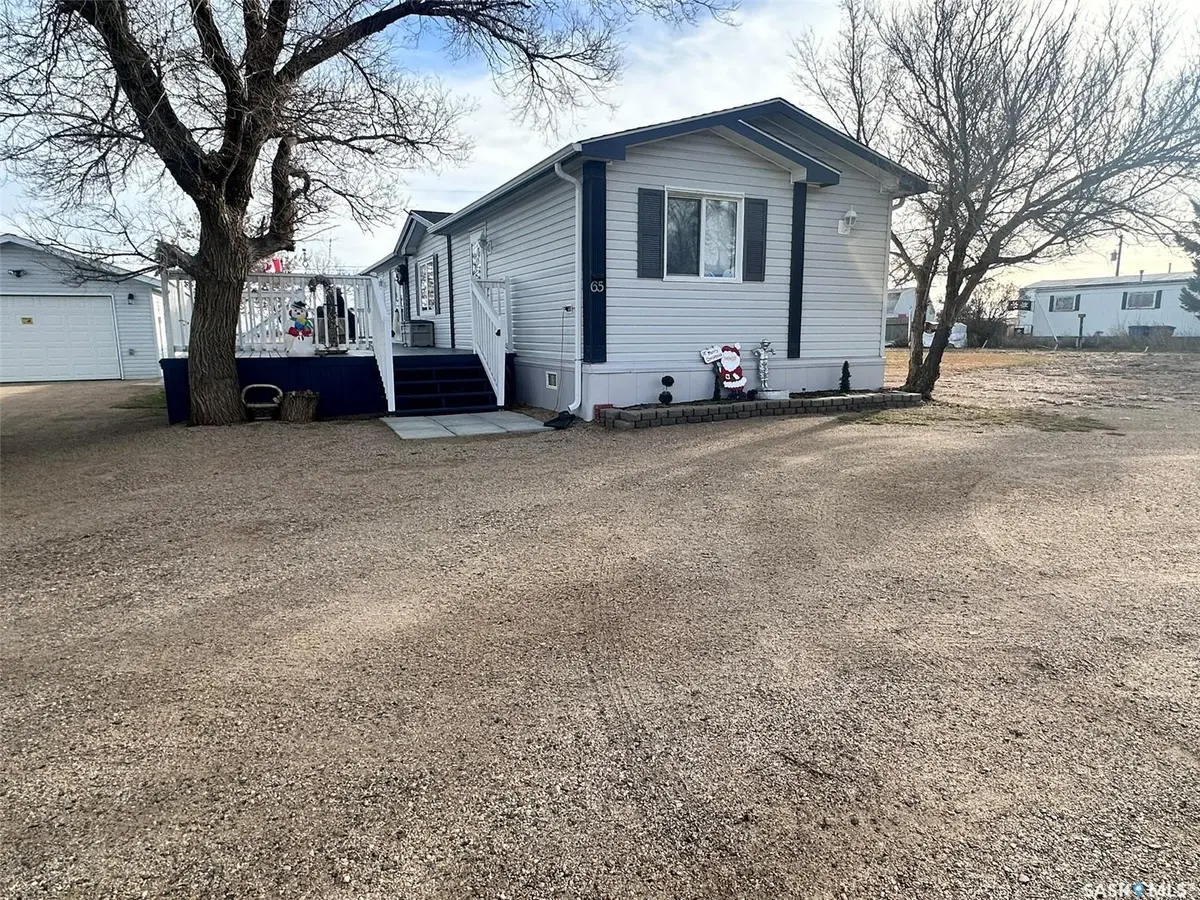 65 Sunrise ESTATES, Assiniboia, SK S0H 0B0