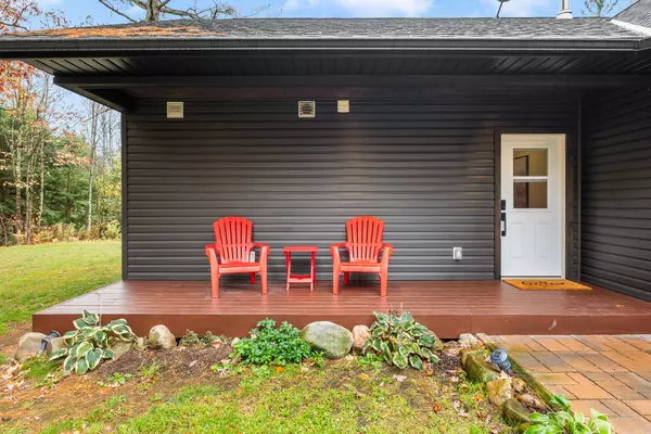 Bracebridge, ON P1P 1R3,1698 Reay RD