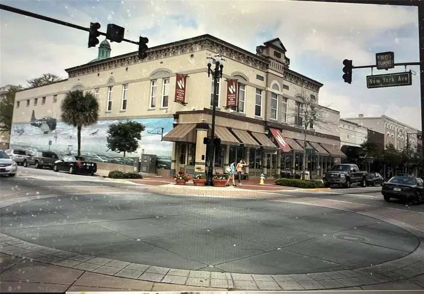 705 W BERESFORD AVE, Deland, FL 32720