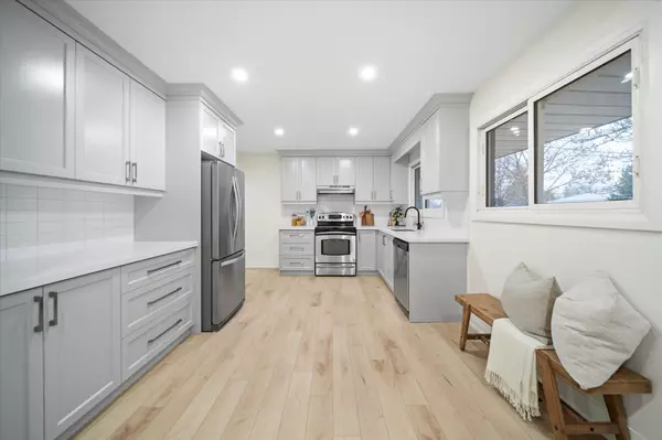 Oshawa, ON L1G 6A5,625 Central Park BLVD N