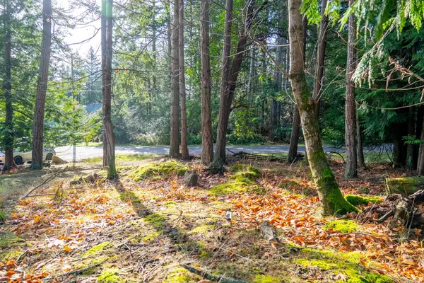 Pender Island, BC V0N 2M2,7904 Plumper Way