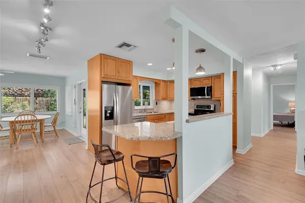 Pompano Beach, FL 33060,161 SE 8th St