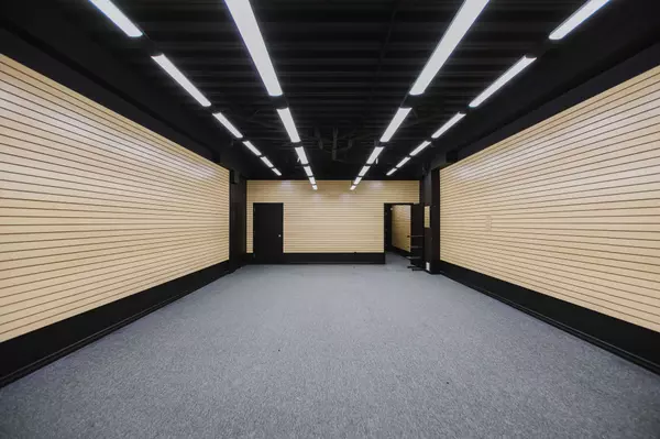 Country Place - Pineglen - Crestview And Area, ON K2E 1A3,43 Roydon PL #3