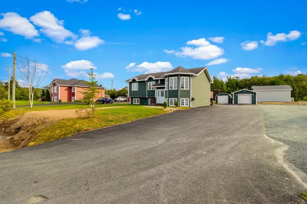 7 Kingsway Drive, Conception Bay South, NL A1X 6R5